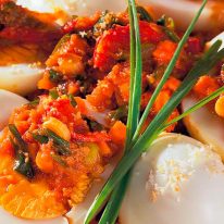 Recept YouCook Pikantní česneková vejce