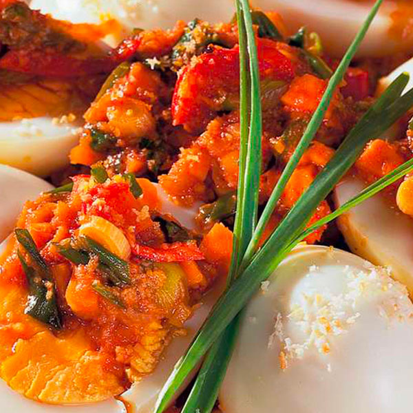 Recept YouCook Pikantní česneková vejce
