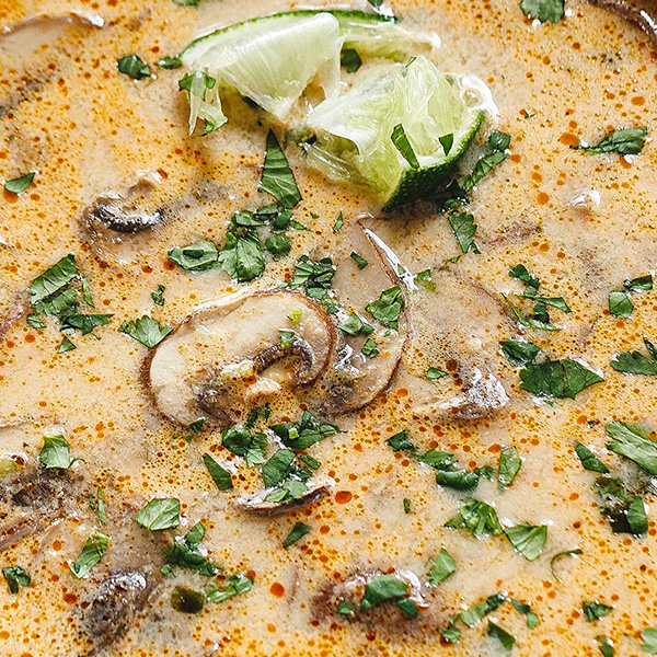 Recept YouCook Thajská polévka s rýžovými nudlemi